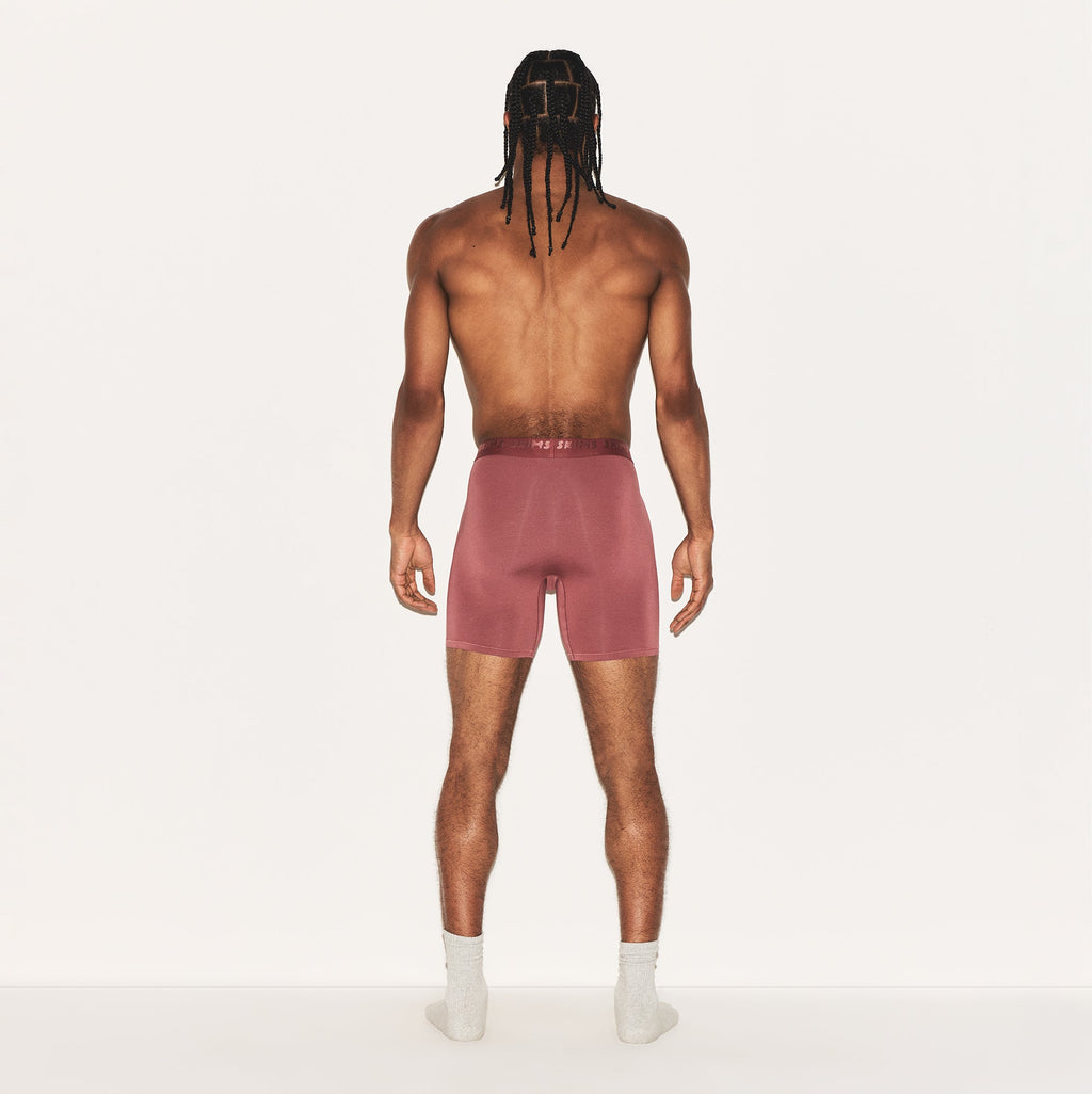 SKIMS STRETCH MENS 5" BOXER BRIEF | CORDOVAN