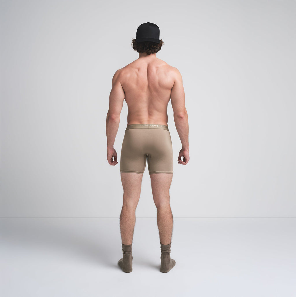 SKIMS STRETCH MENS 5" BOXER BRIEF | DESERT
