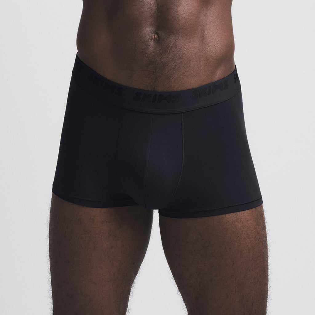 SKIMS STRETCH MENS TRUNK | OBSIDIAN
