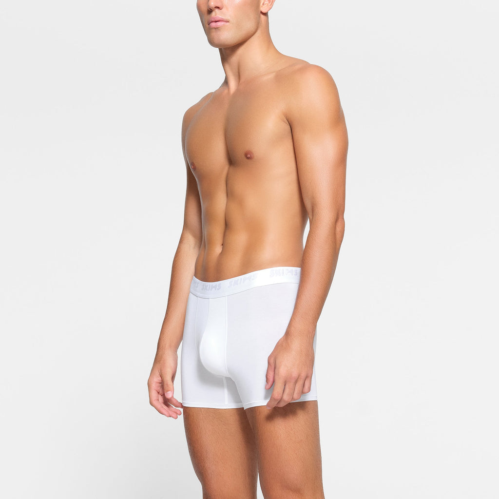 SKIMS STRETCH MENS 3" BOXER BRIEF 3-PACK | CHALK