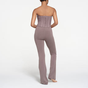 OUTDOOR HIGH-WAISTED FLARE LEGGING | ZINC