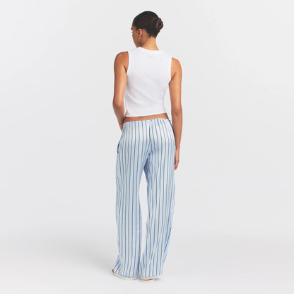 Woven Shine Lace Pant