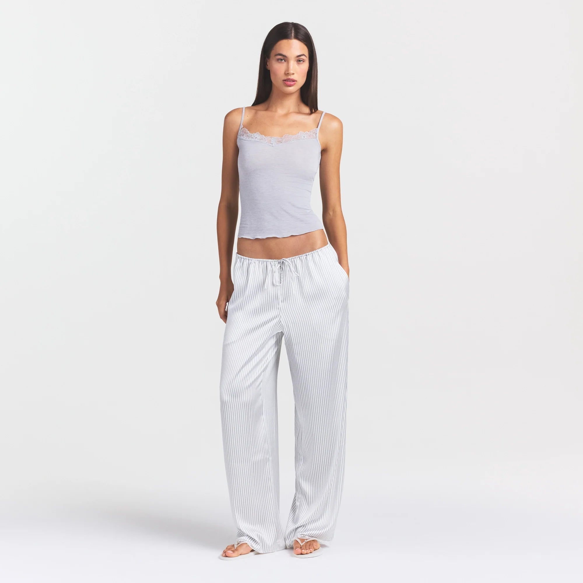 Woven Shine Lace Pant
