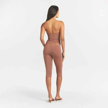 Smooth Layers High-waisted Capri