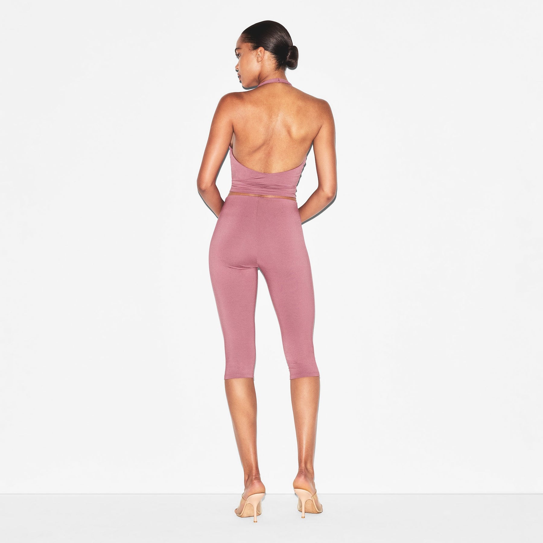 SMOOTH LAYERS CAPRI | REDWOOD