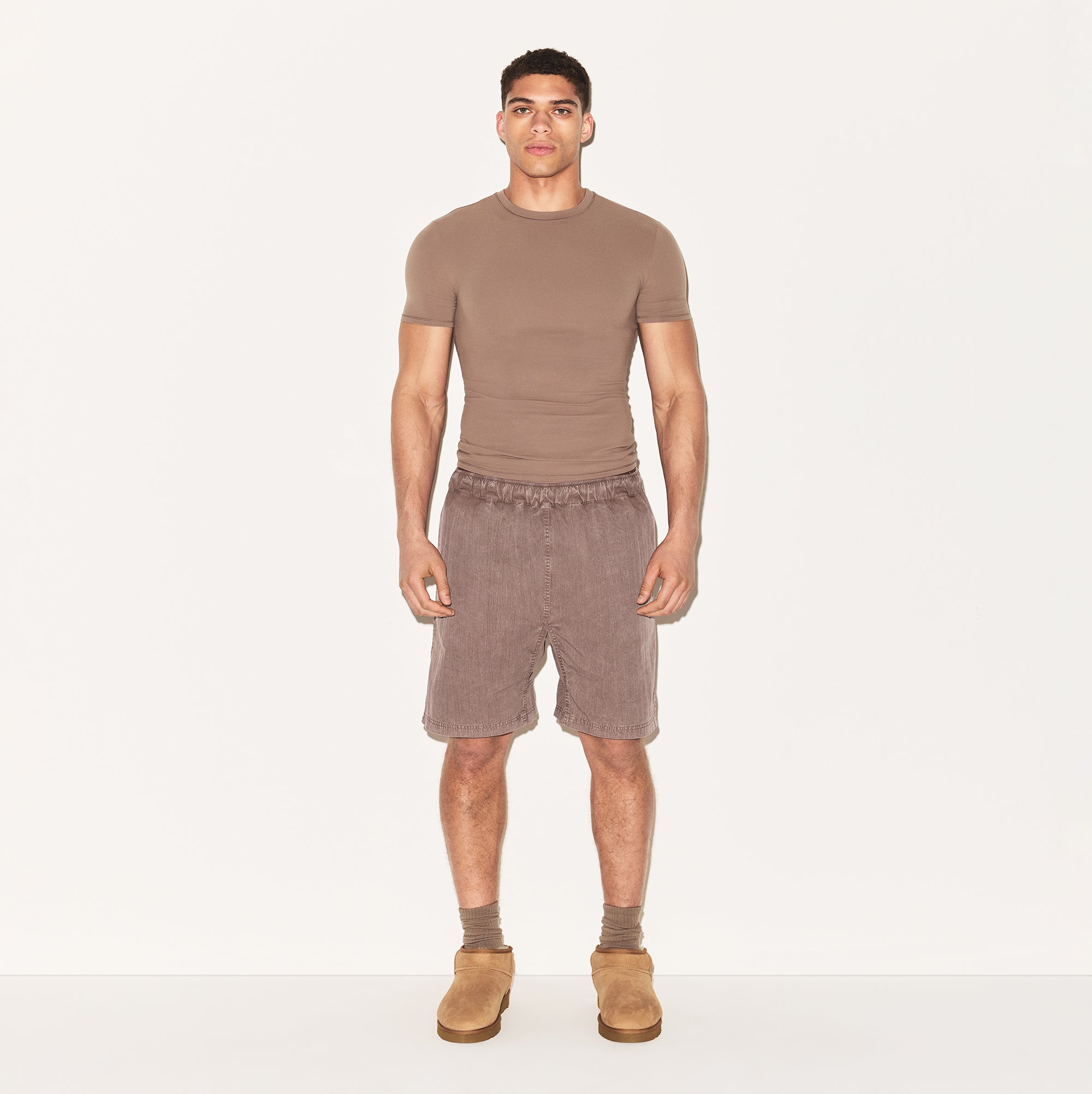 WOVEN MENS SHORT | UMBER