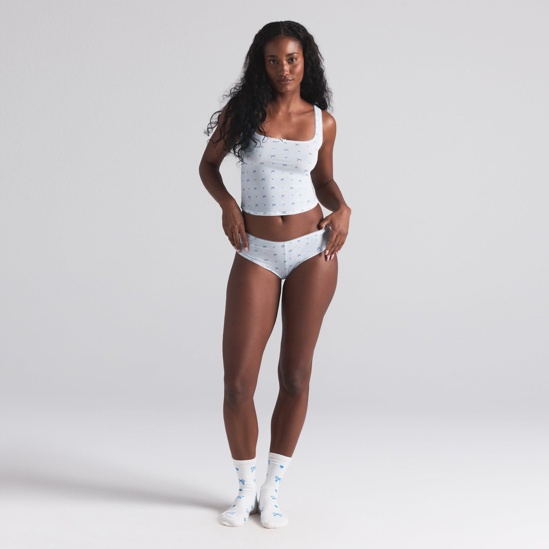 FITS EVERYBODY PICOT TANK AND HIPSTER SET | CLOUD BOW PRINT