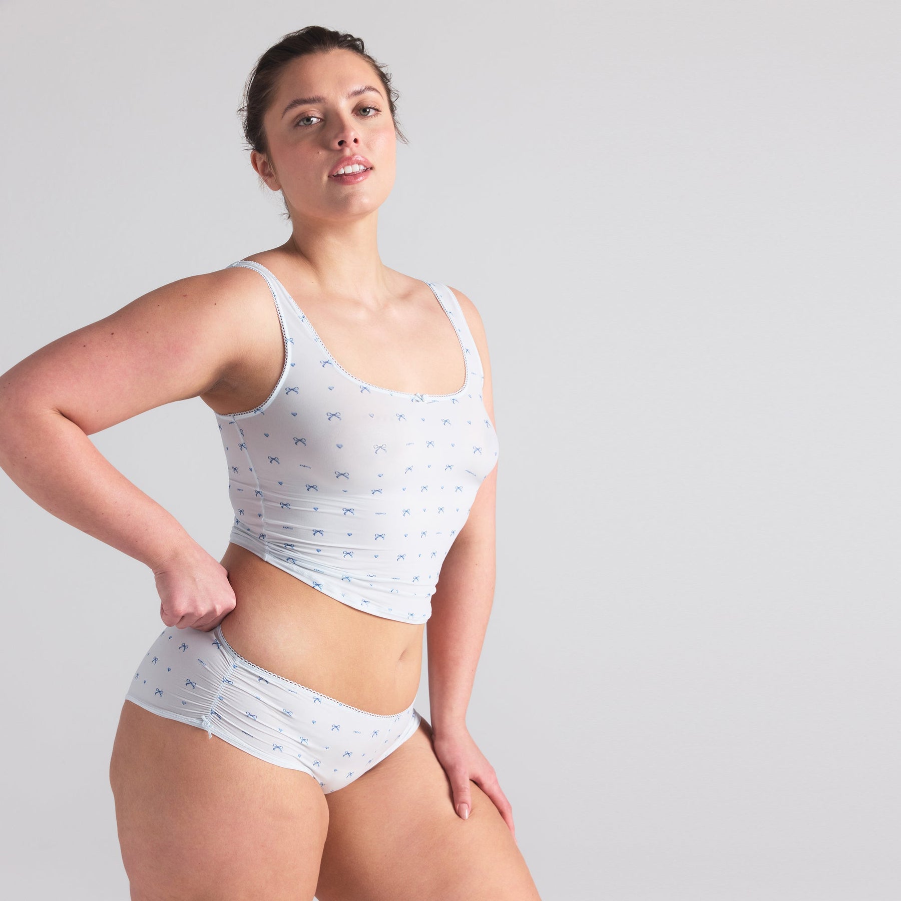 FITS EVERYBODY PICOT TANK AND HIPSTER SET | CLOUD BOW PRINT