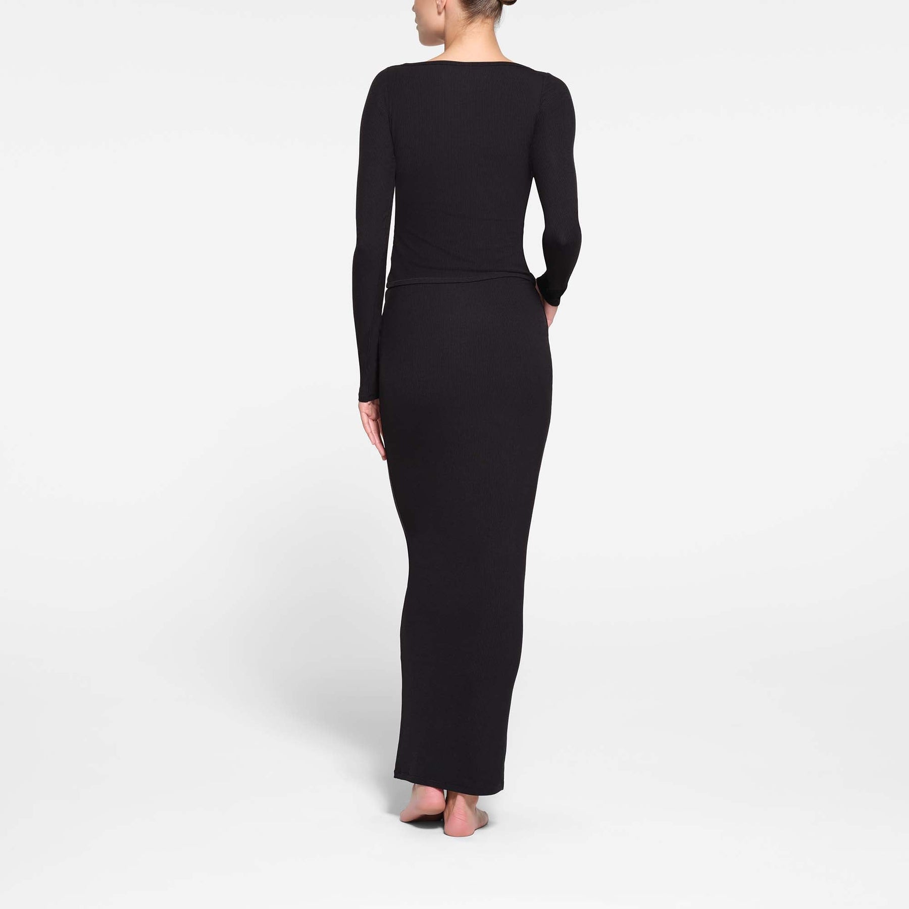 SOFT LOUNGE LONG SKIRT | ONYX
