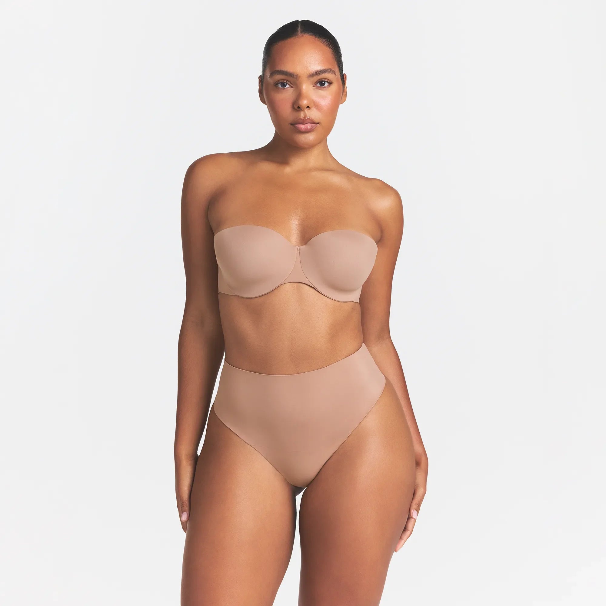 Smoothing Intimates Strapless Bra — Part 1