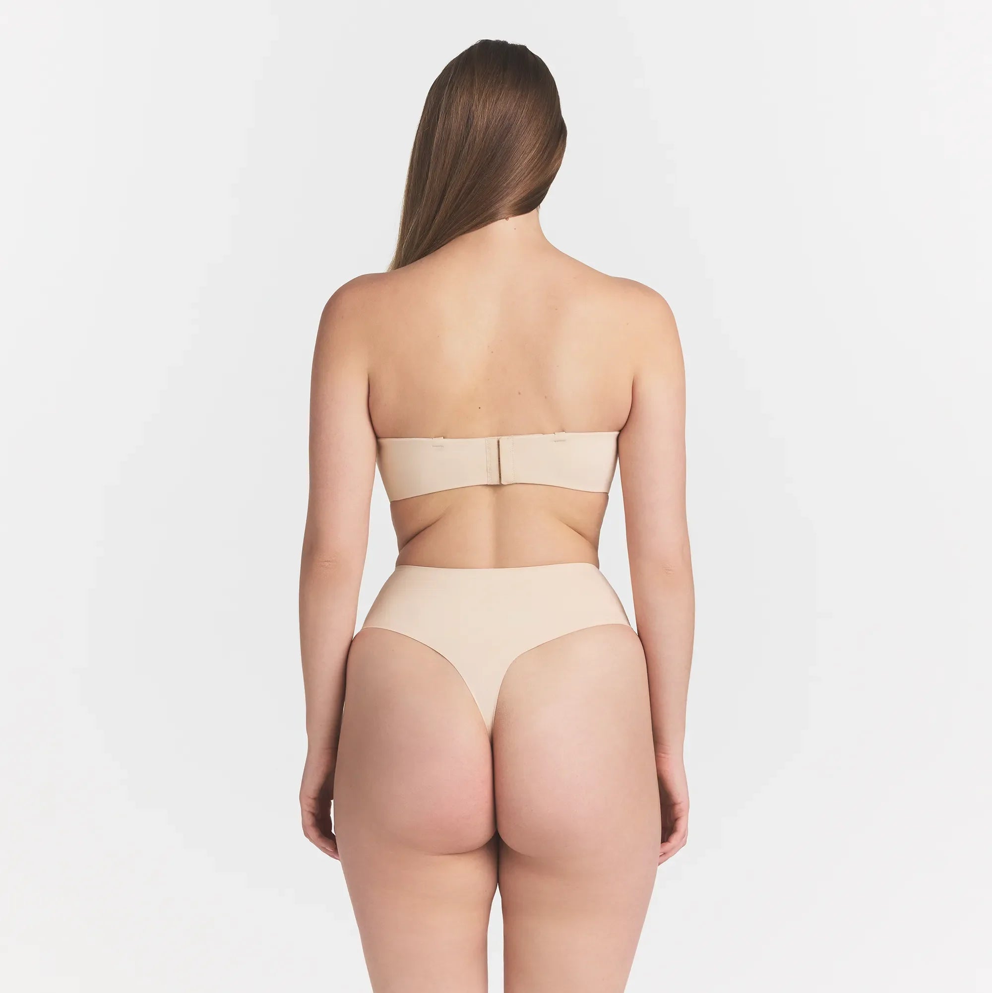 Smoothing Intimates Strapless Bra — Part 1