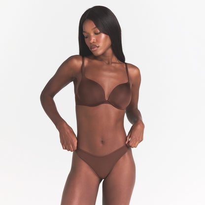 Skims Ultimate Teardrop T-shirt Bra — Part 1