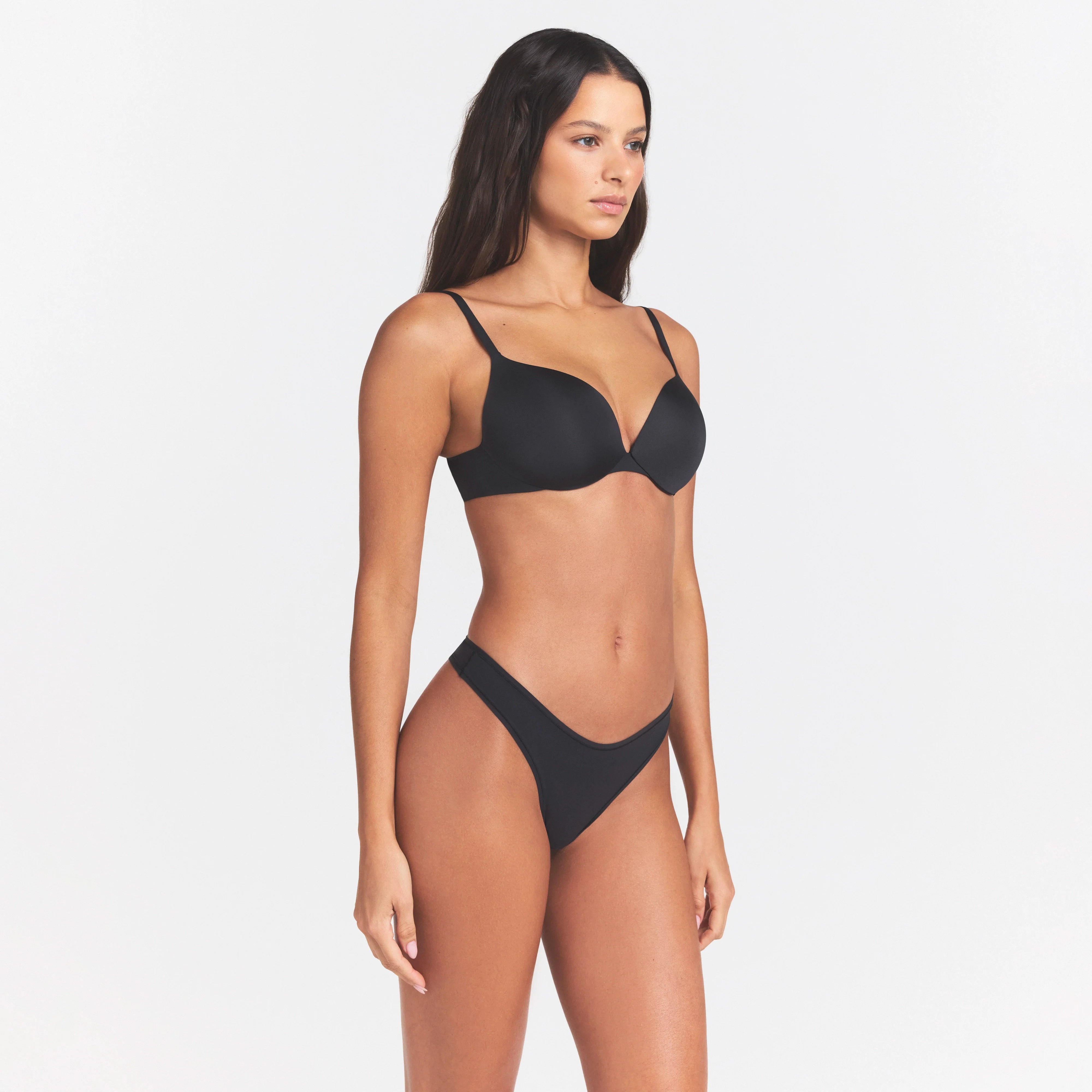Skims Ultimate Teardrop T-shirt Bra — Part 1