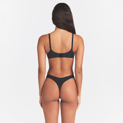 Skims Ultimate Teardrop T-shirt Bra — Part 1