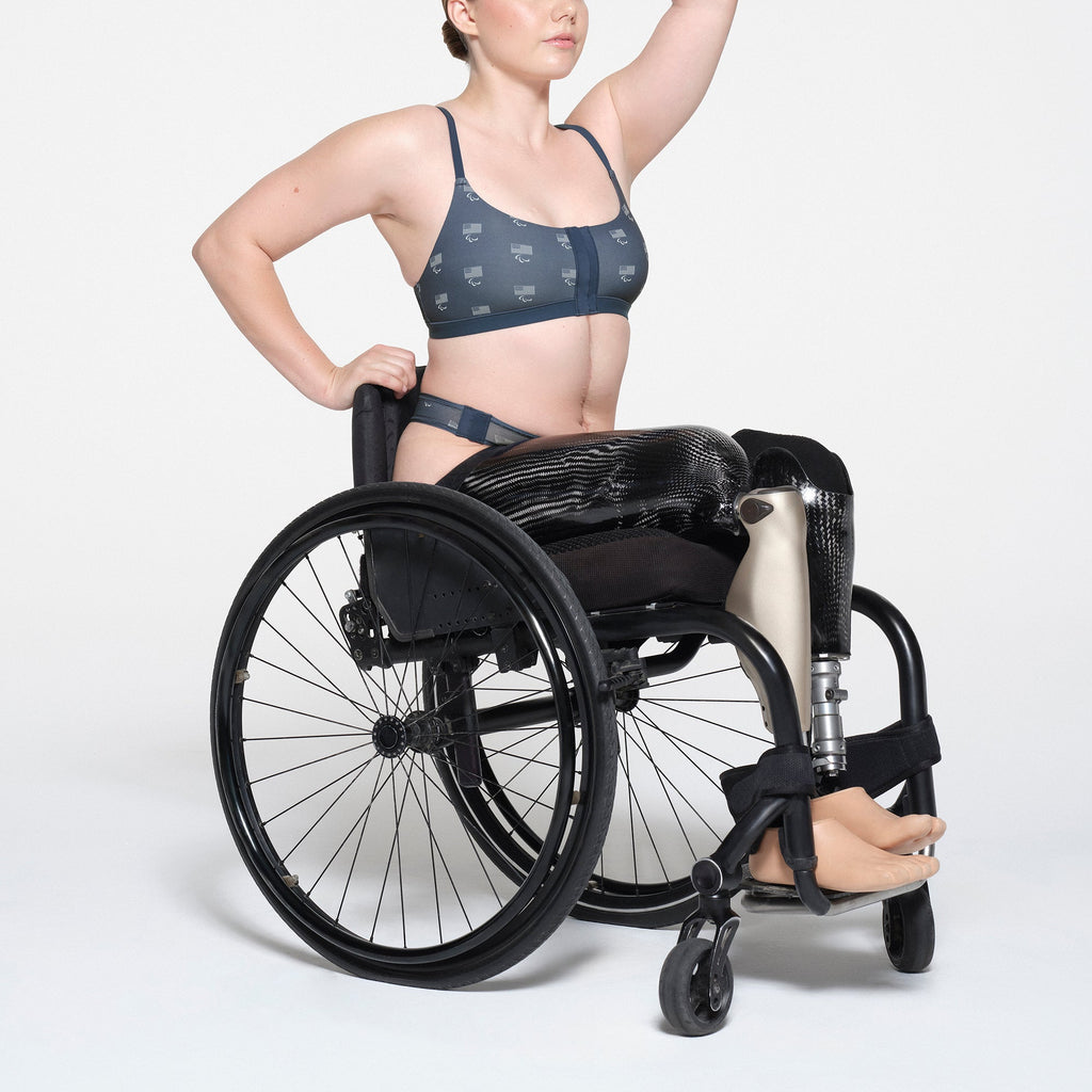 SKIMS FOR TEAM USA FITS EVERYBODY ADAPTIVE PARALYMPIC SCOOP BRALETTE | NAVY