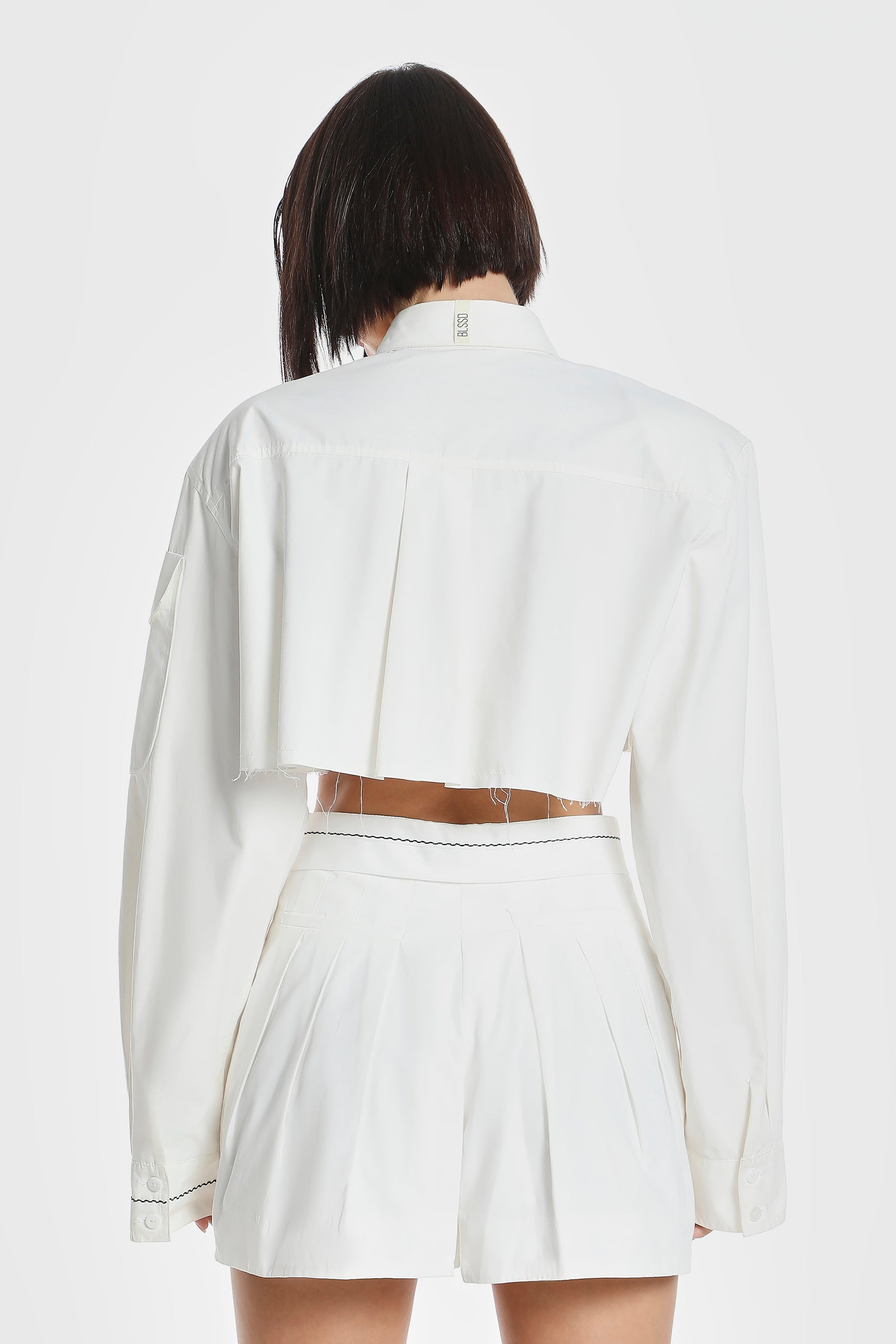 BOXY CROP SHIRT