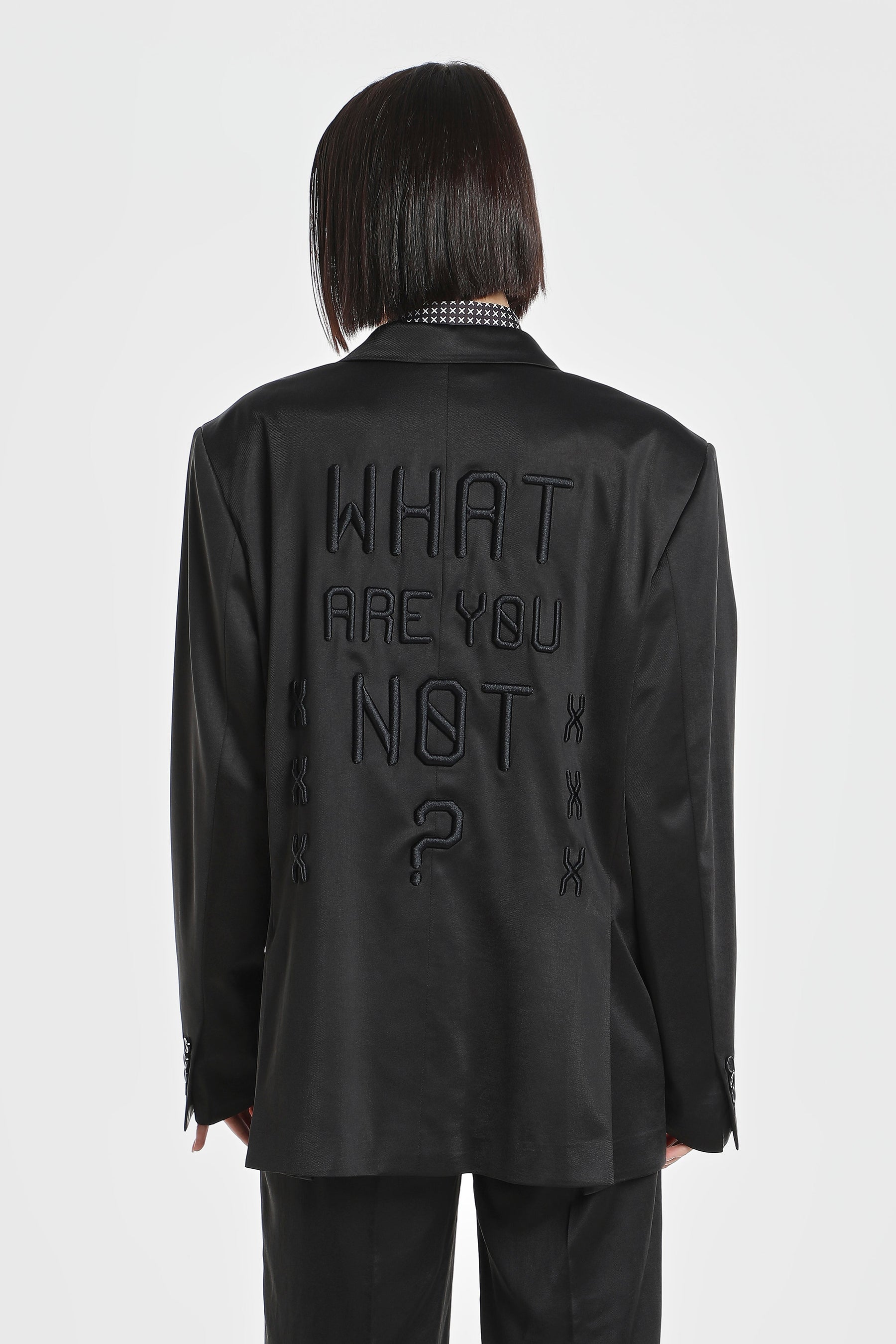 WHAT ARE YOU NOT SILK BLAZER