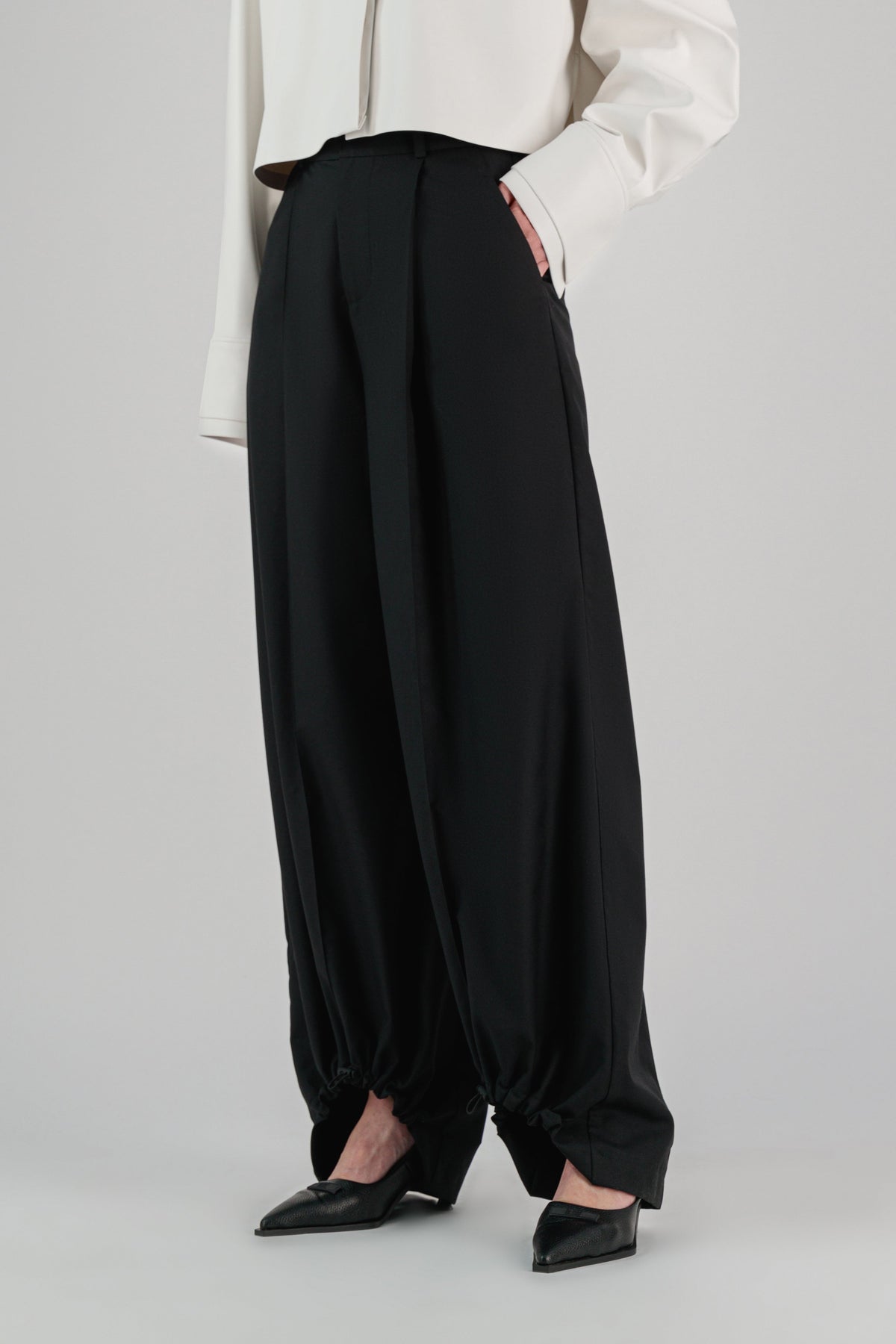 DRAWSTRING HEM PANTS