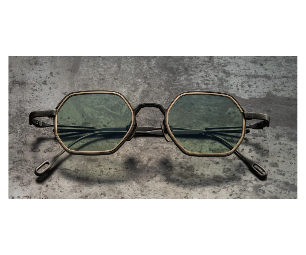 C003 BLACK / GREEN 44