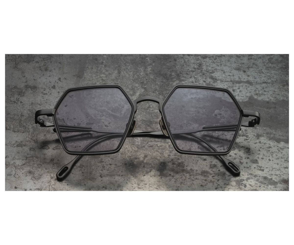 C006 GRAPHITE / GREY 51