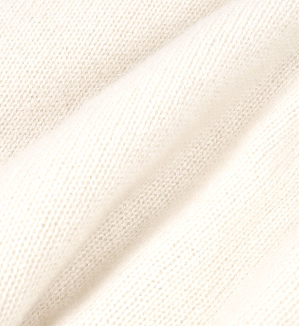 The Carlyle Crest Cashmere Hoodie - Cream/Forest