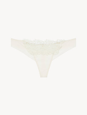 Off-white thong with macramé