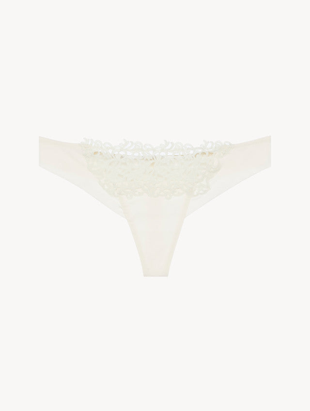 Off-white thong with macramé