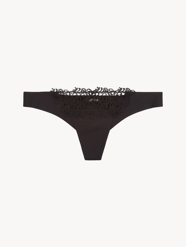Black thong with macramé