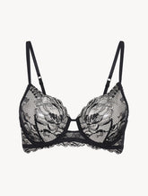 Black lace underwired bra