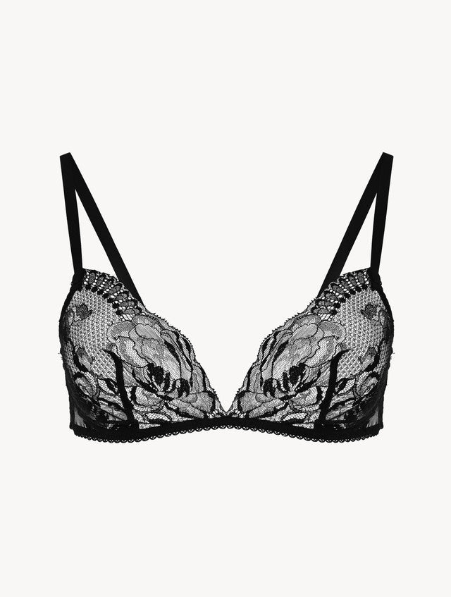 Black lace non-wired bra