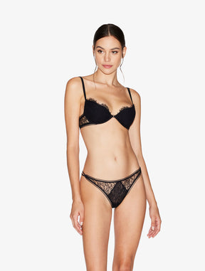 Lace Thong in Onyx