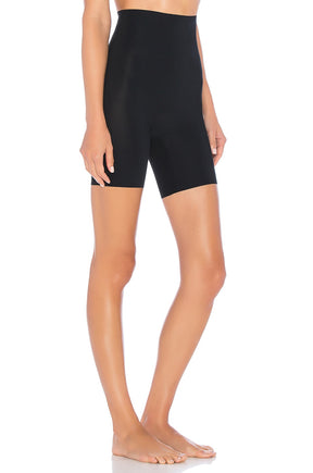 Commando Control Short in Black