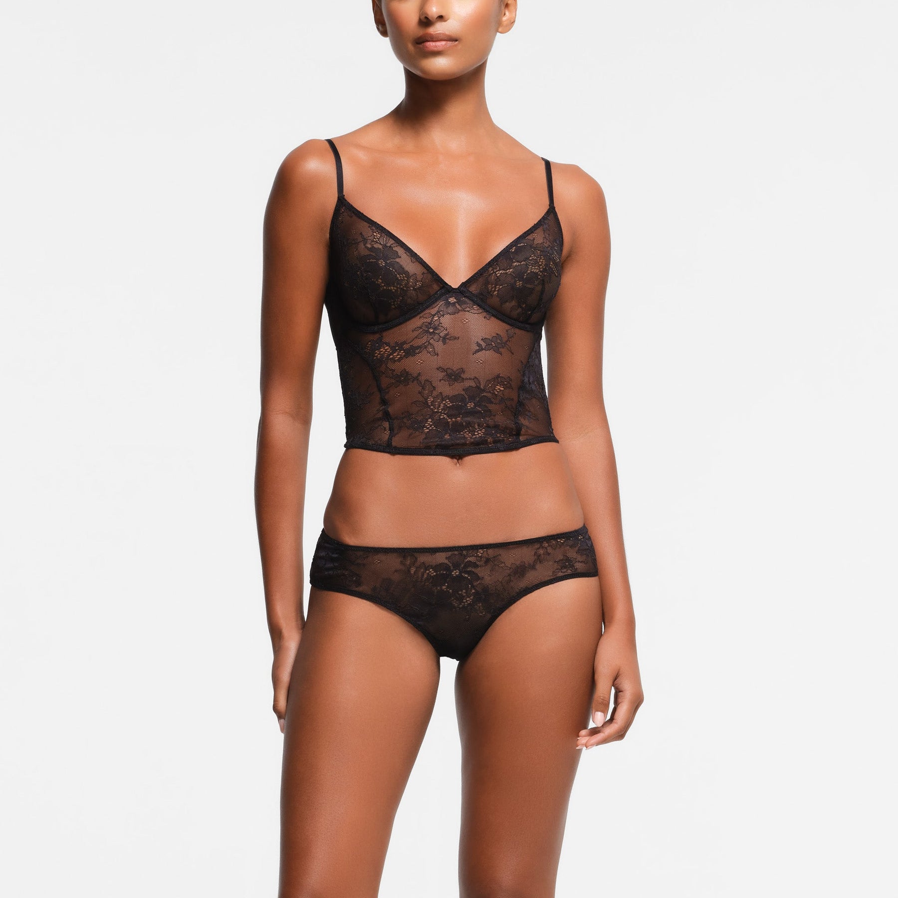 ULTRA FINE LACE PLUNGE CORSET | ONYX