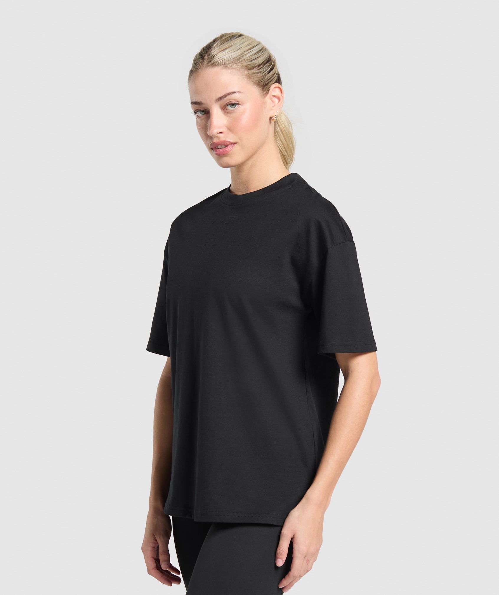 Gymshark Campus Classics Graphic T-Shirt - Black