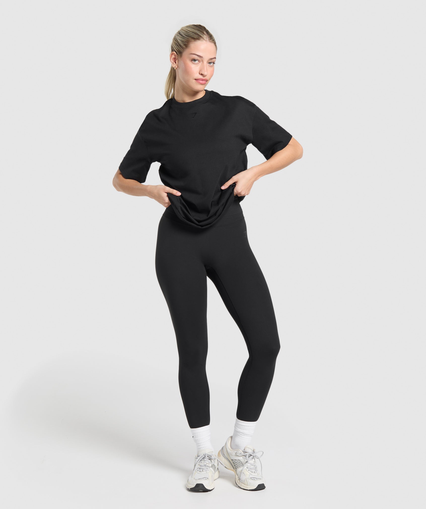 Gymshark Campus Classics Graphic T-Shirt - Black