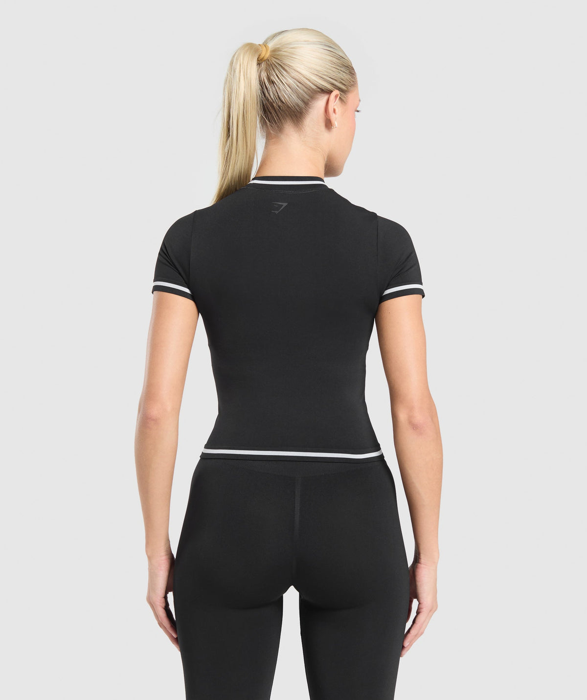 Gymshark Contrast Seamless Midi Tee - Black