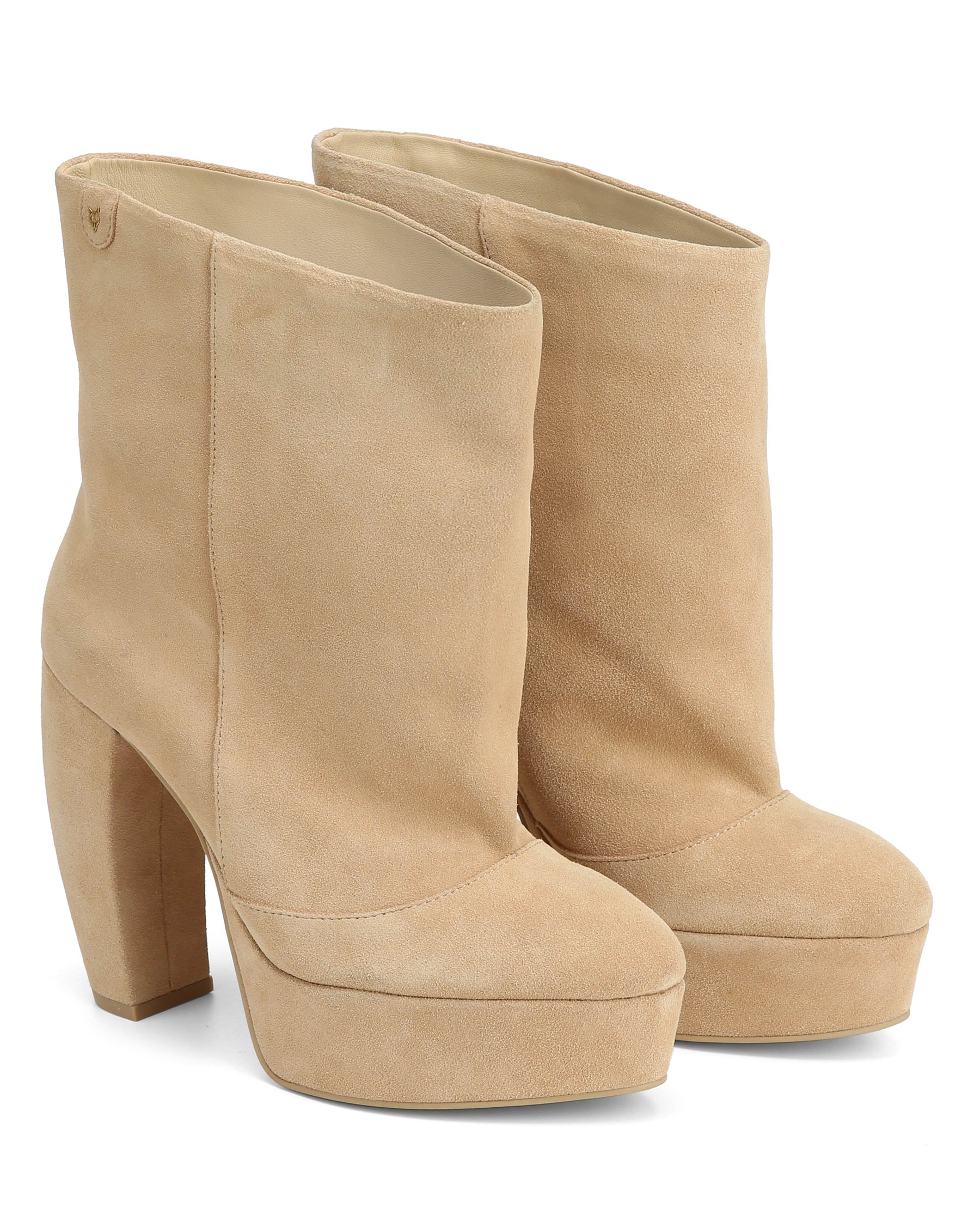 Dancer Shell Suede