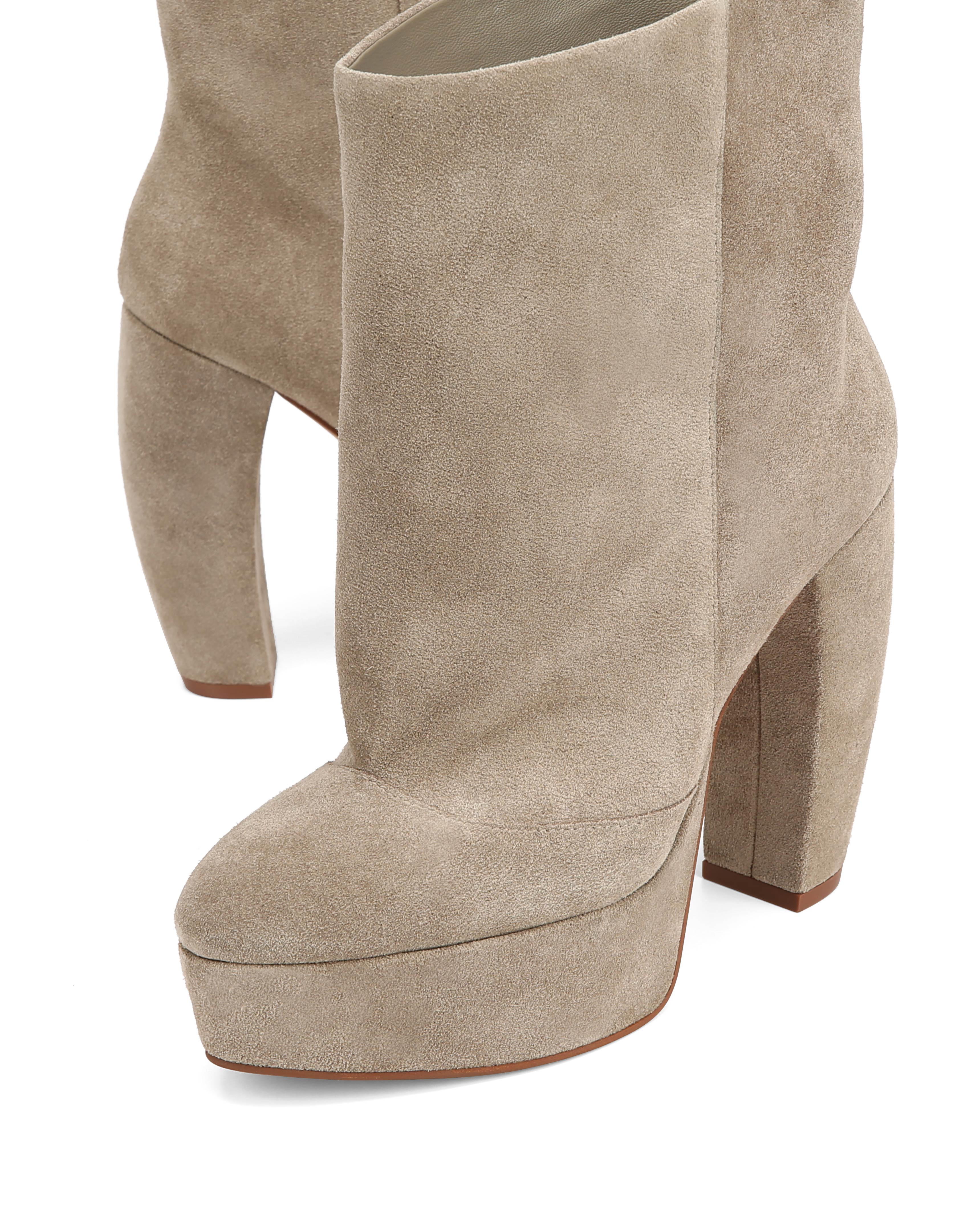 Dancer Stone Suede