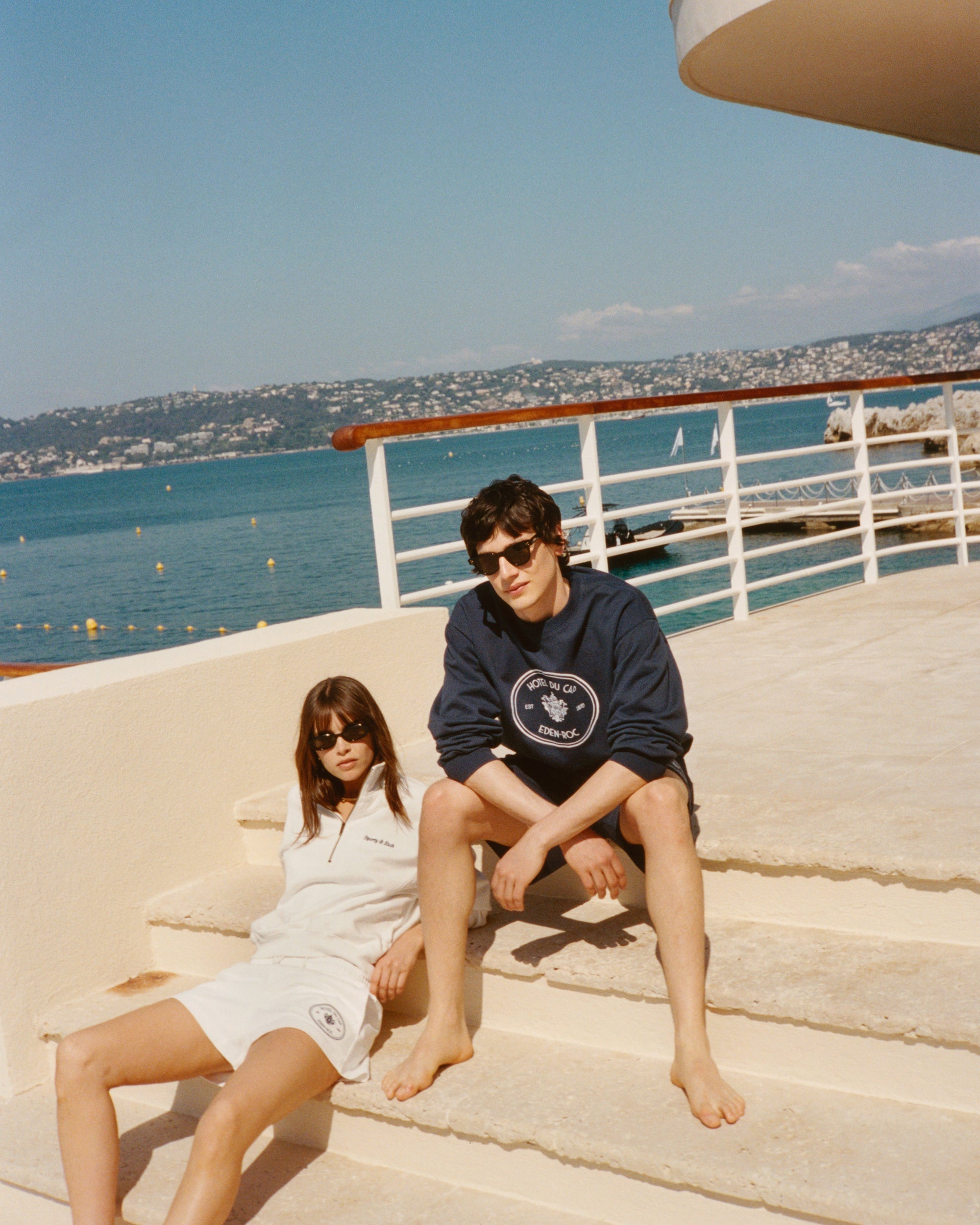 Eden Crest Disco Short - White/Navy