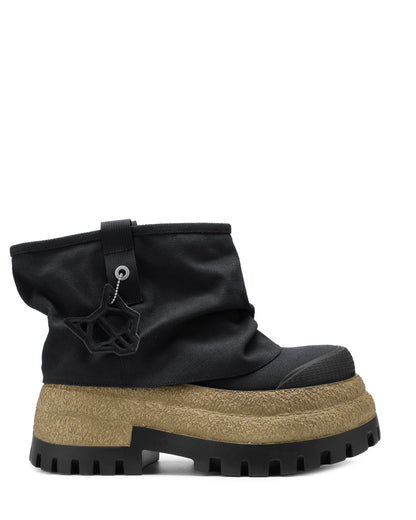 Dream Black Canvas
