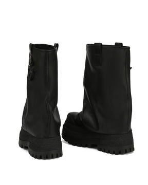 Disturb Black Leather