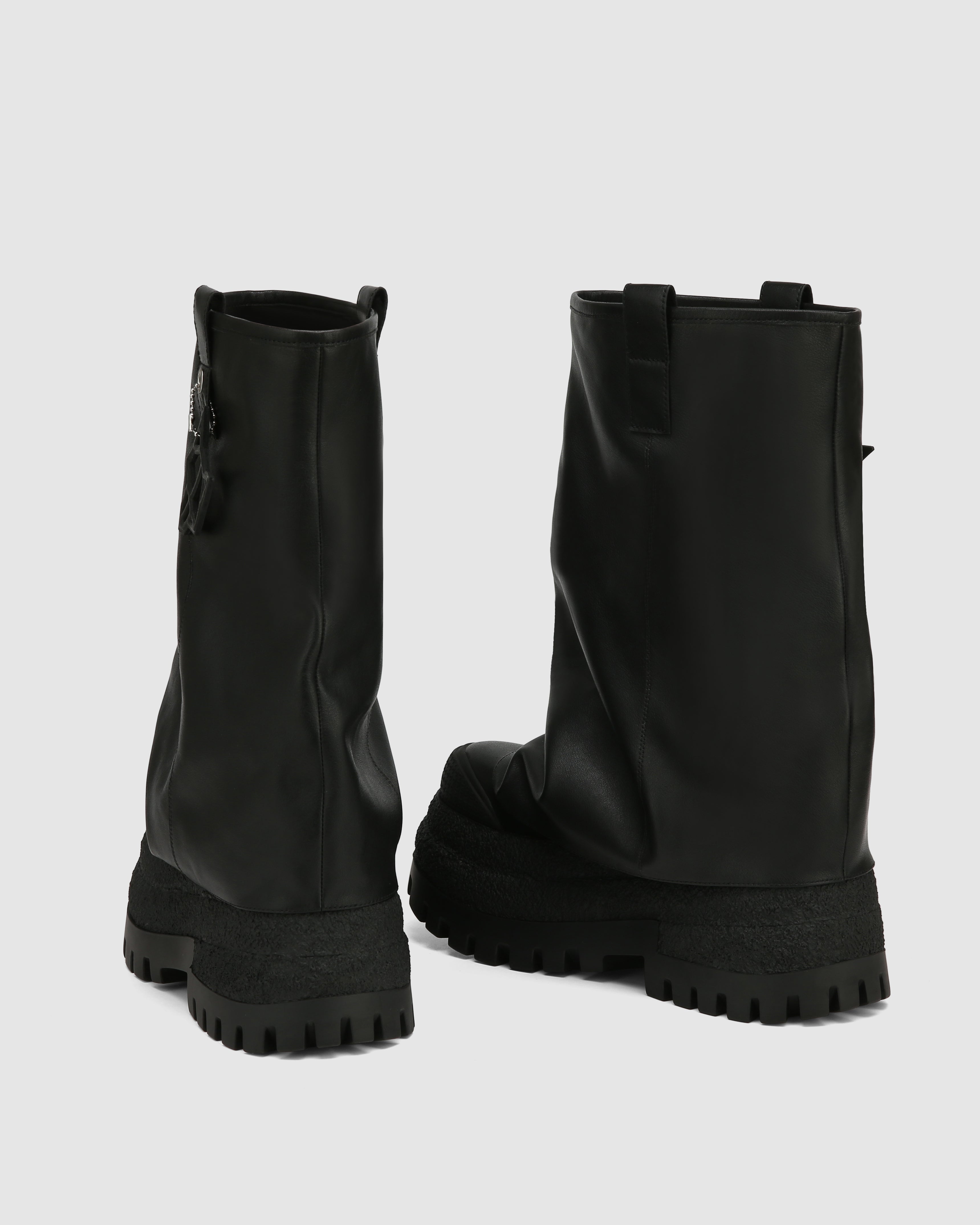 Disturb Black Leather