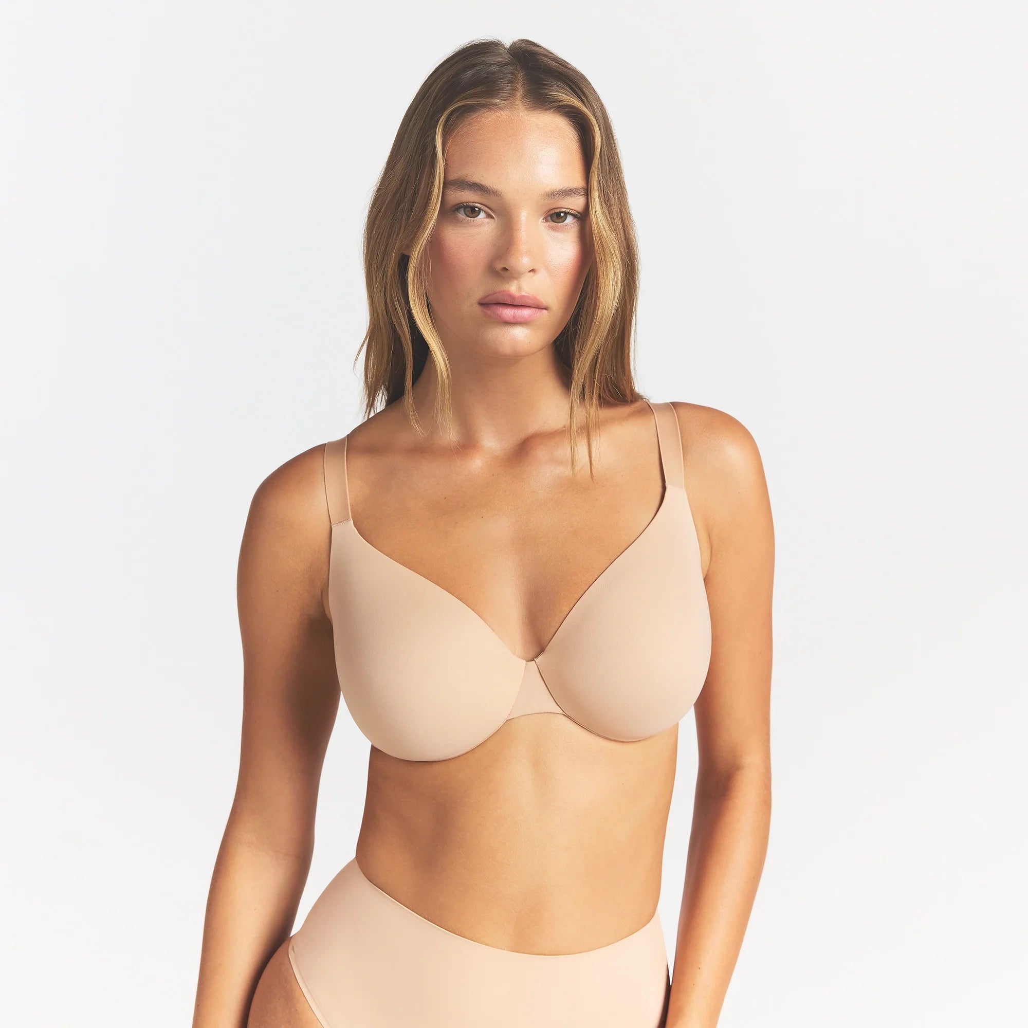 Smoothing Intimates Full Coverage Bra — Part 1