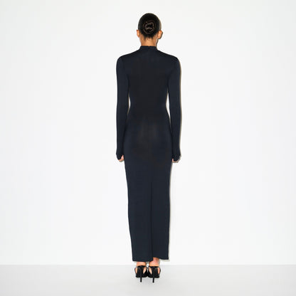 SMOOTH LAYERS TURTLENECK LONG DRESS | OBSIDIAN