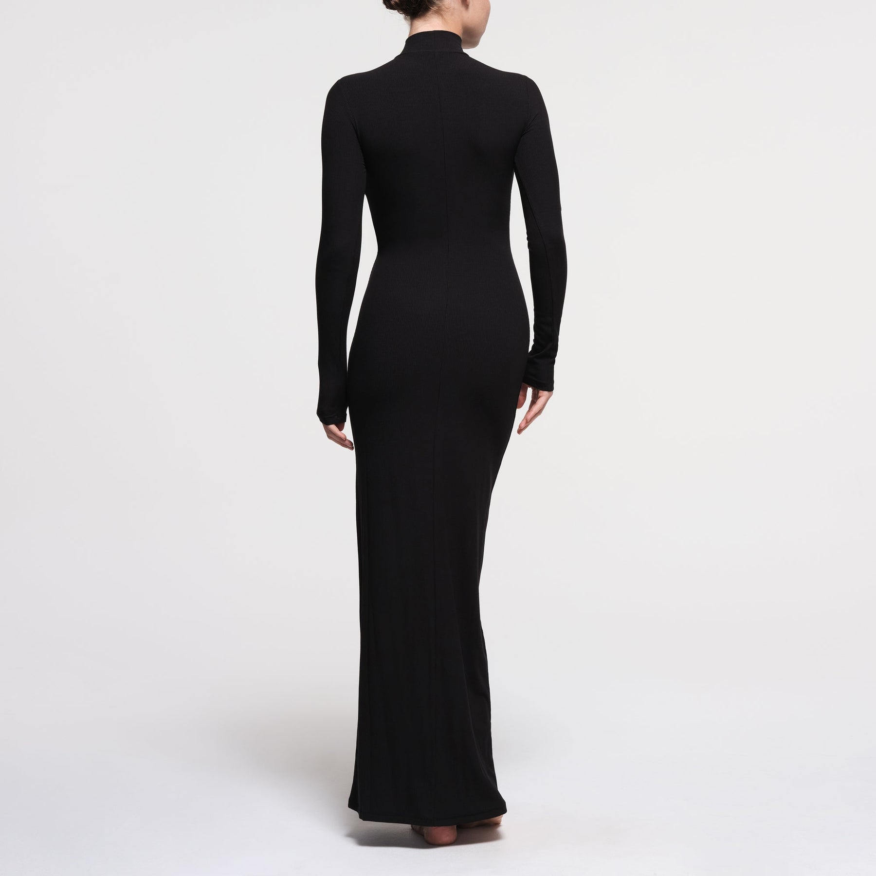 SOFT LOUNGE TURTLENECK LONG DRESS | ONYX