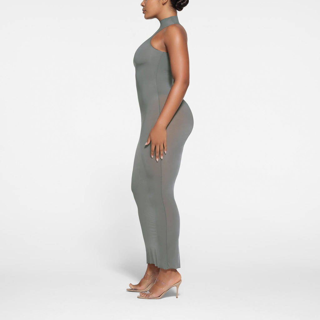 MILKY SHEER MOCK NECK LONG DRESS | GUNMETAL