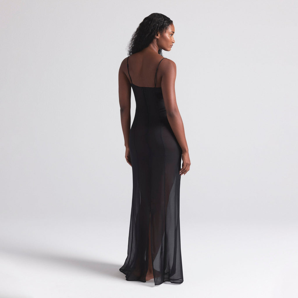 SKIMS ROMANCE LONG SLIP DRESS | ONYX