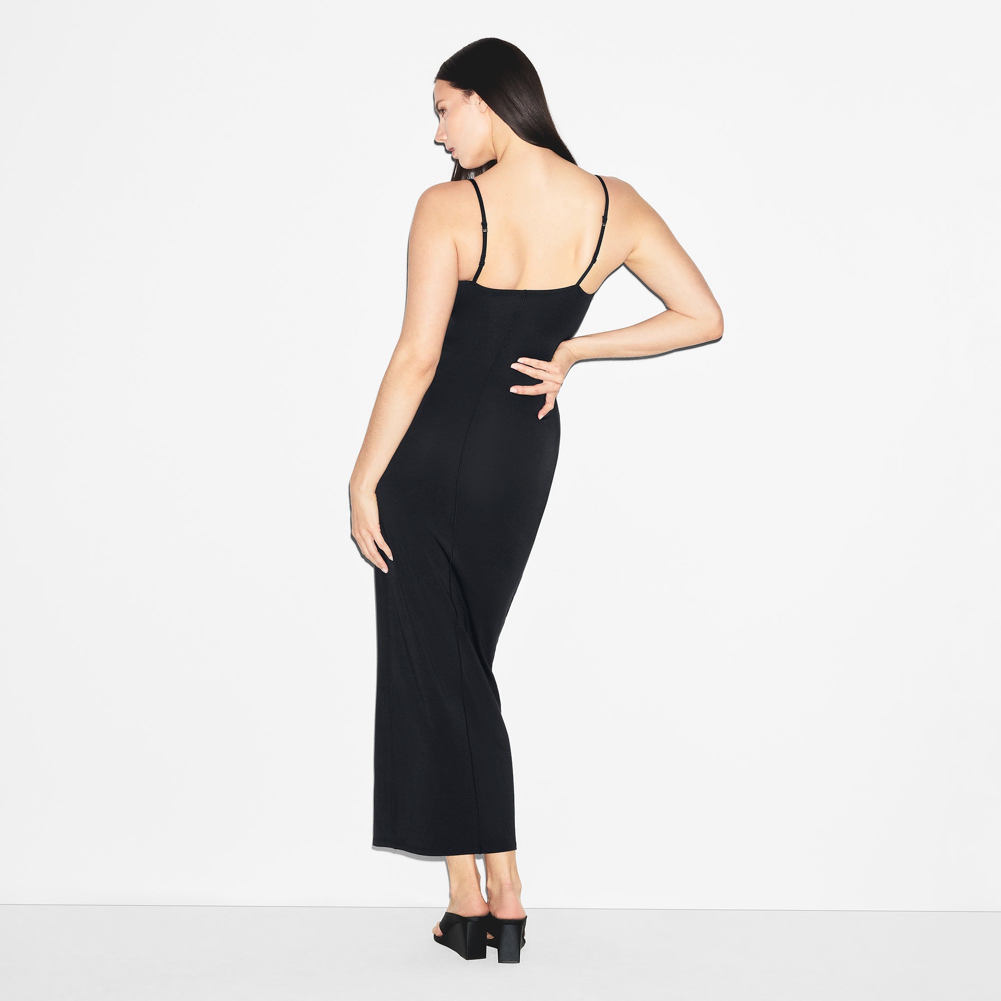 Smooth Layers Scoop Neck Long Dress