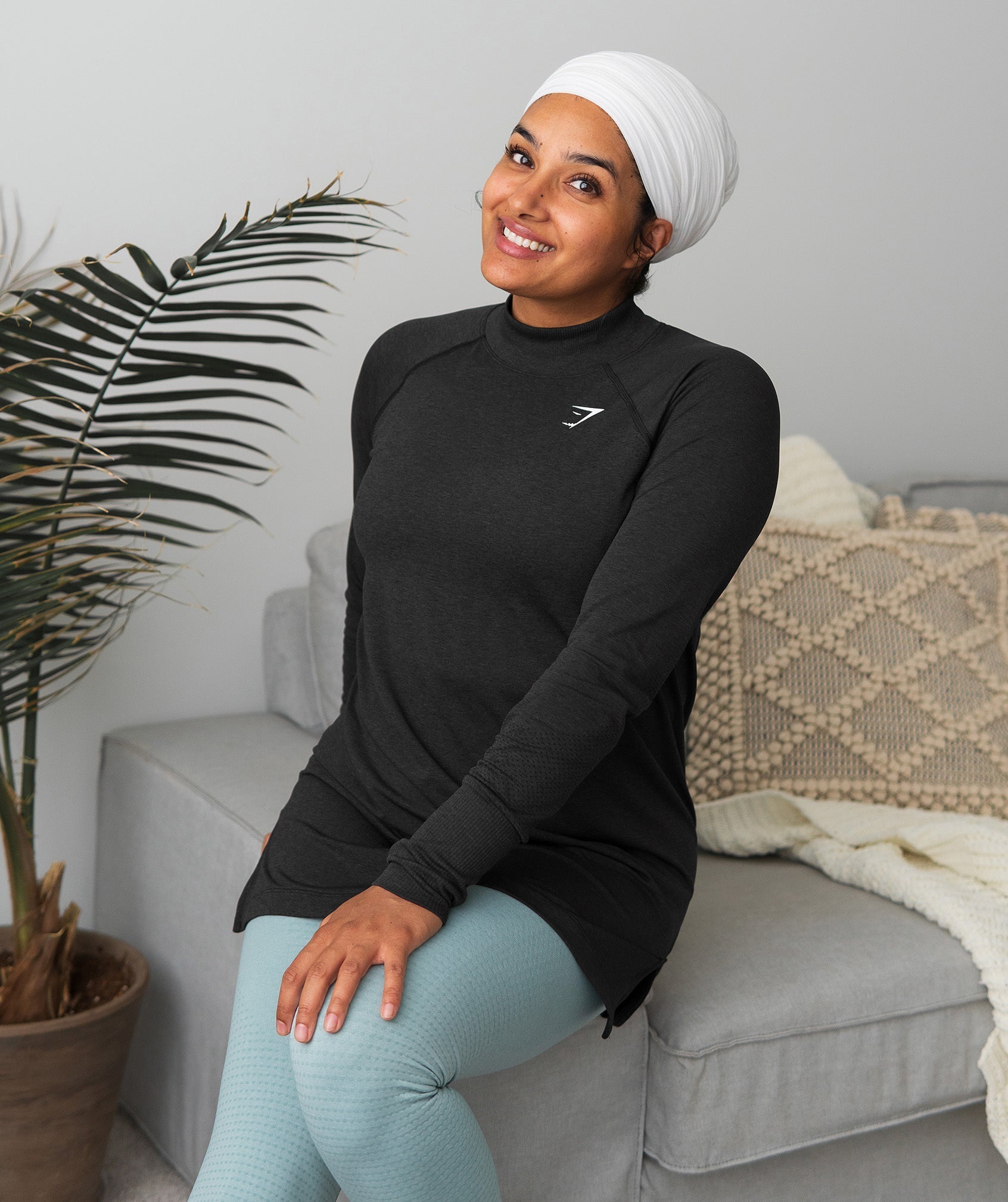 Gymshark Vital Long Line Top - Black Marl
