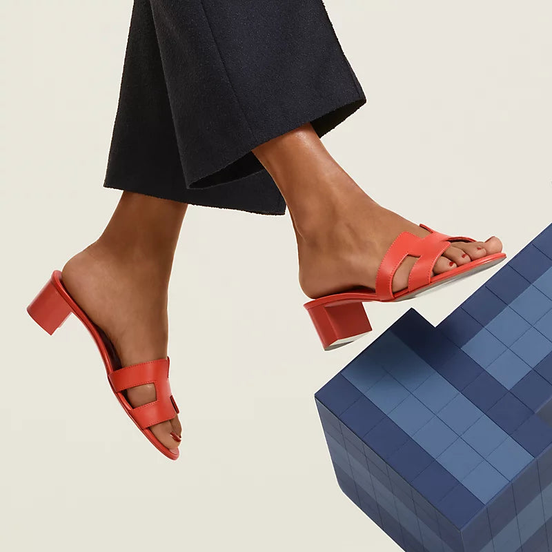 Oasis Sandal